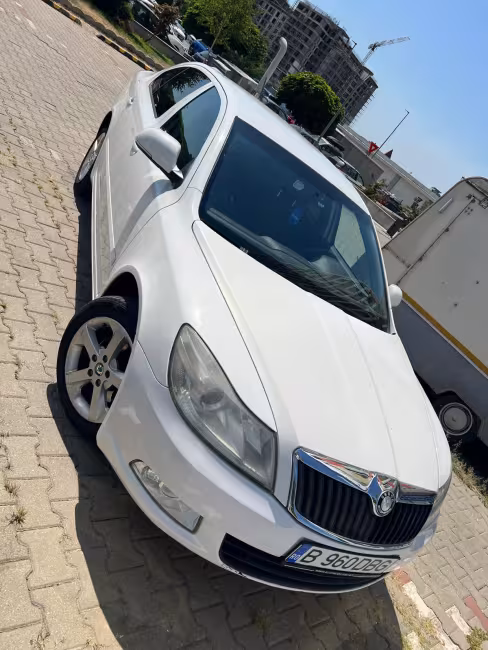 Skoda Octavia II 2012 mașină de închiriat București